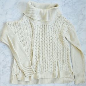 American Eagle Outfitters Sweaters - Cable Knit Sweater American Eagle Outfitters Sweaters - Cable Knit Sweater